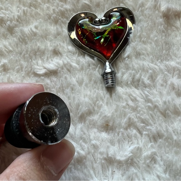 🌴Boutique Wine Bottle Heart Stopper - Picture 4 of 4